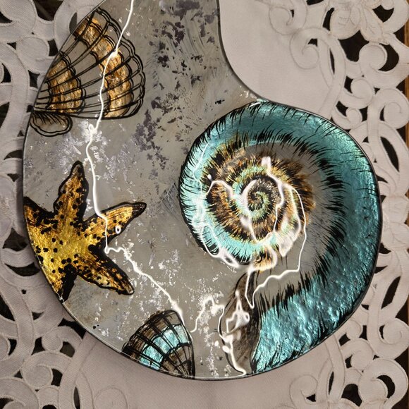 beautiful new ocean seashell decorative dish - Picture 2 of 2